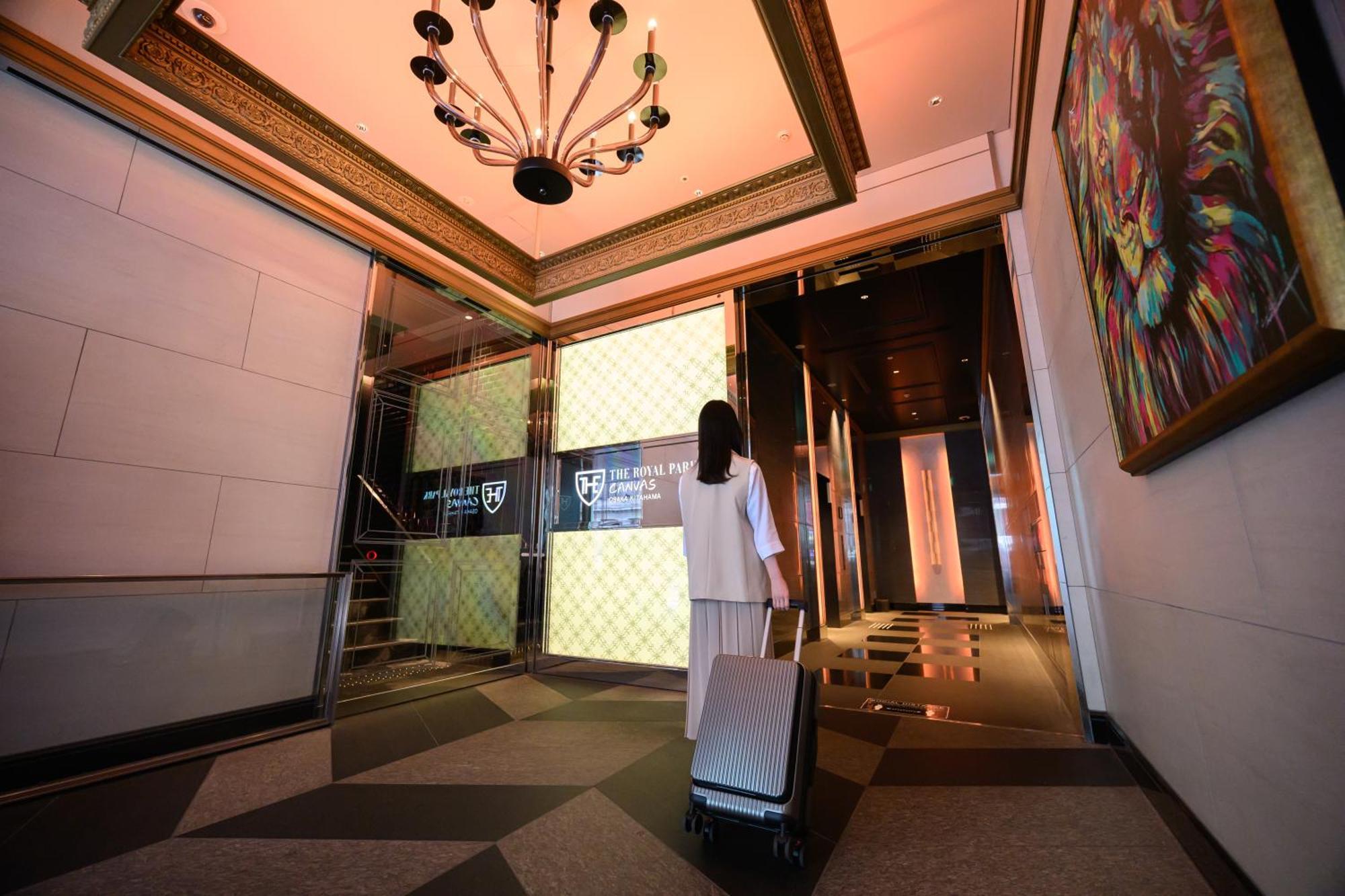 The Royal Park Canvas - Osaka Kitahama Exterior photo